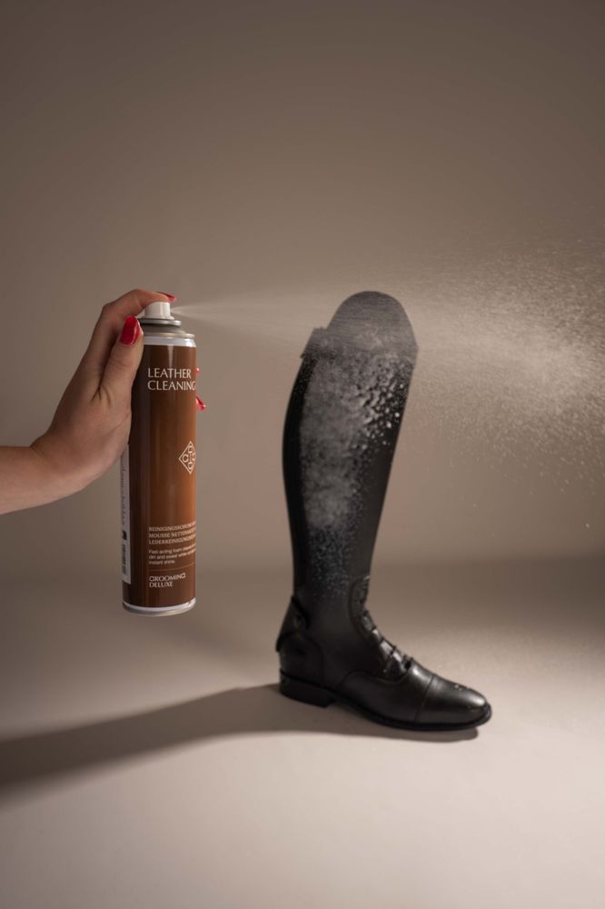 Grooming Deluxe Leather Cleaning Foam 300ml